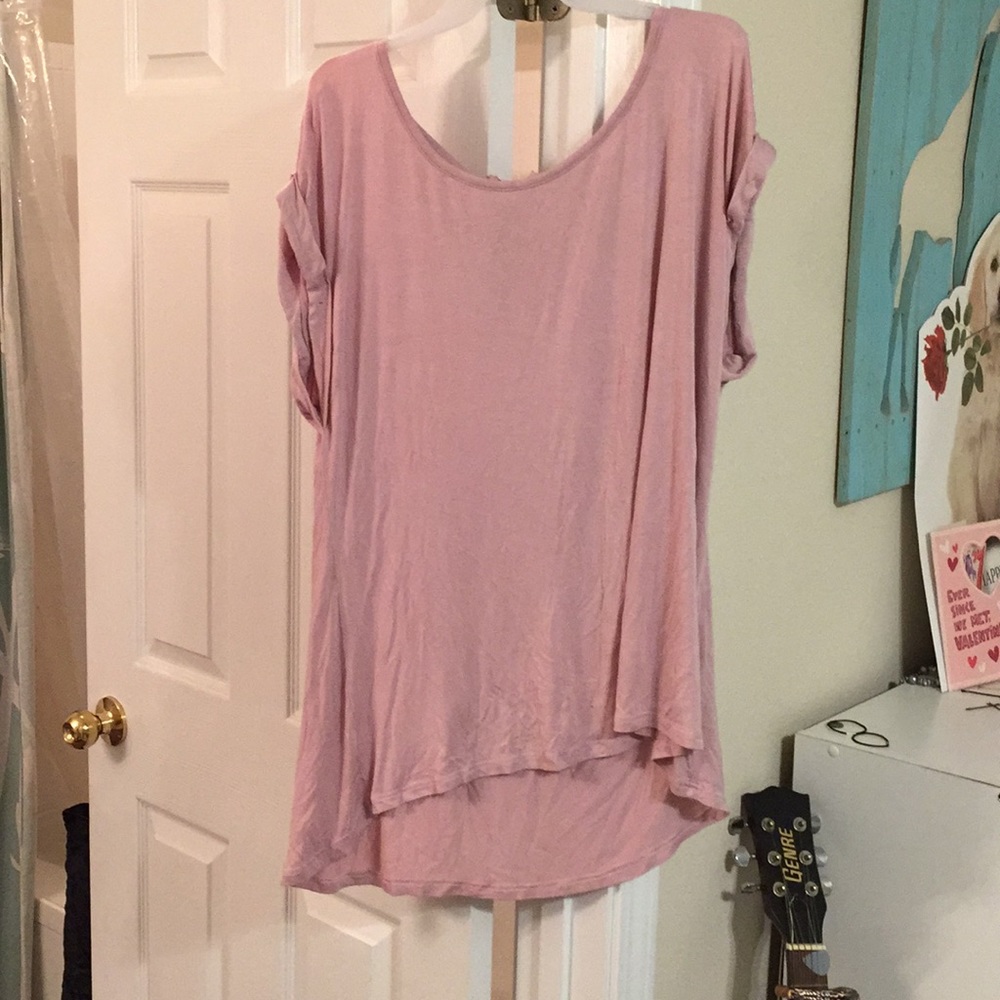 Pink blouse with zip up back